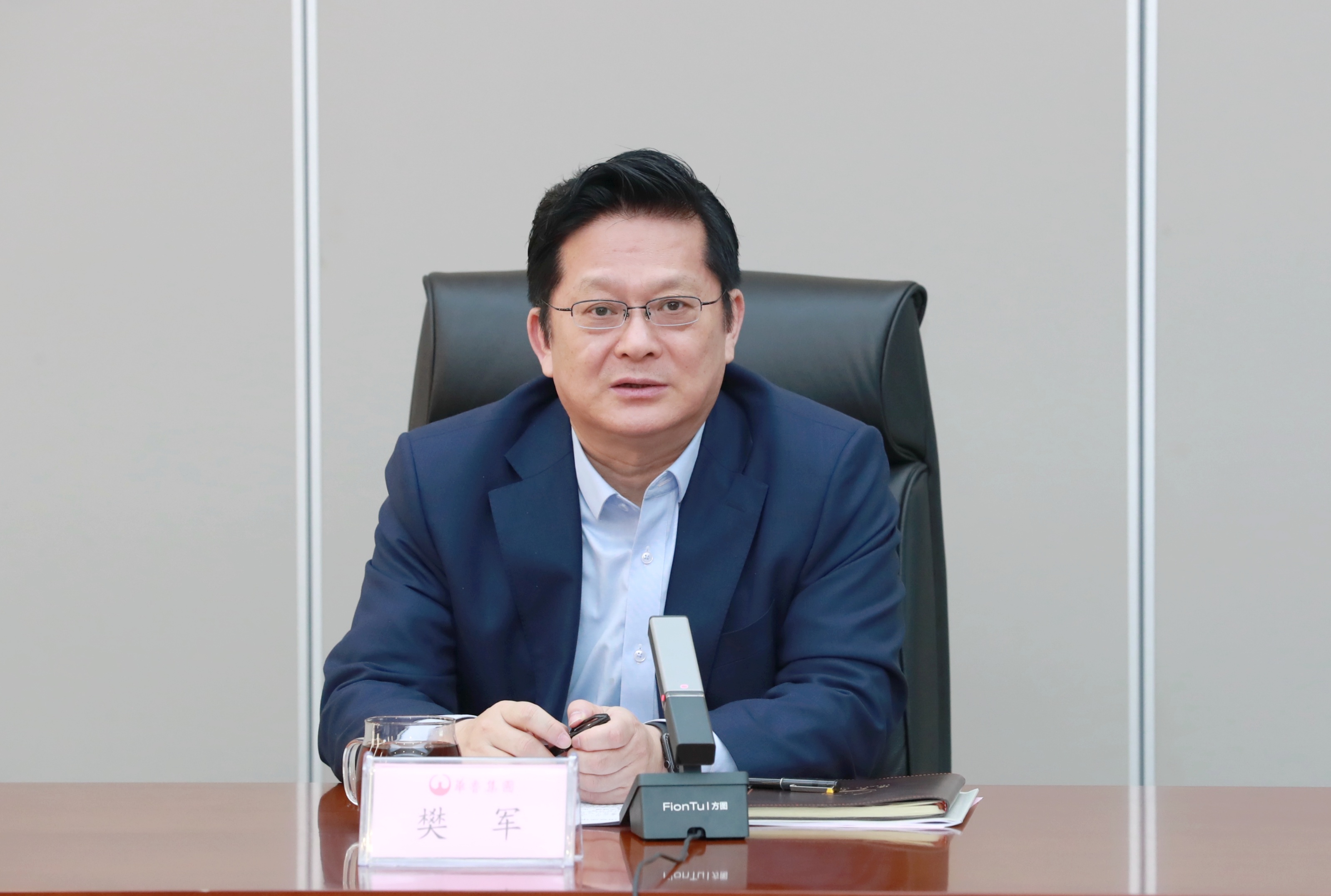 深化法治建設 加強合規(guī)管理——華魯集團開展子公司總法律顧問述職述廉評議-1.jpg